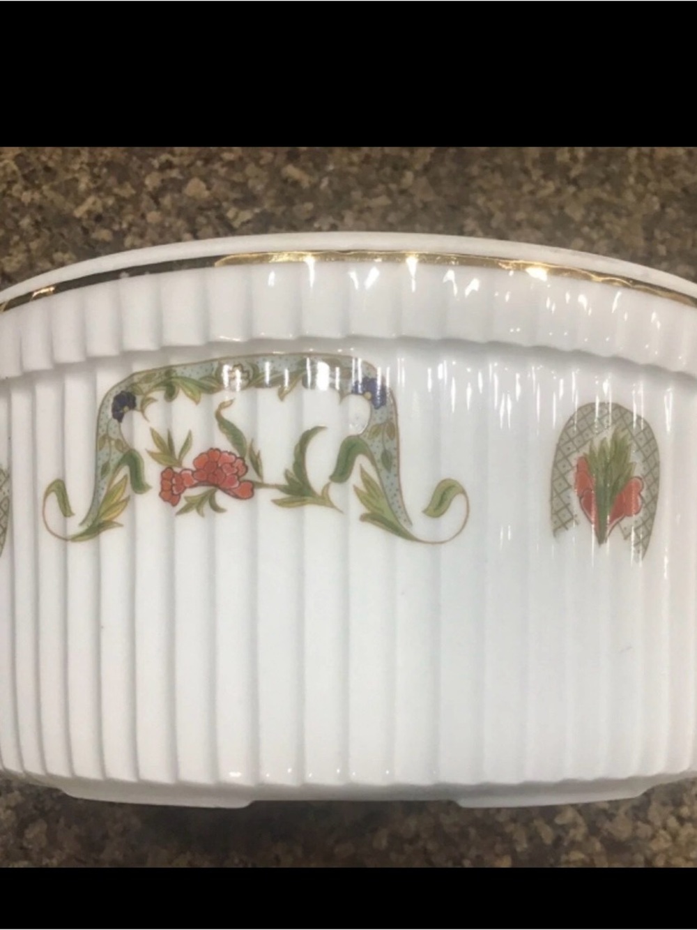 White Porcelain Floral Gold-Trim Bakeware Casserole Dish